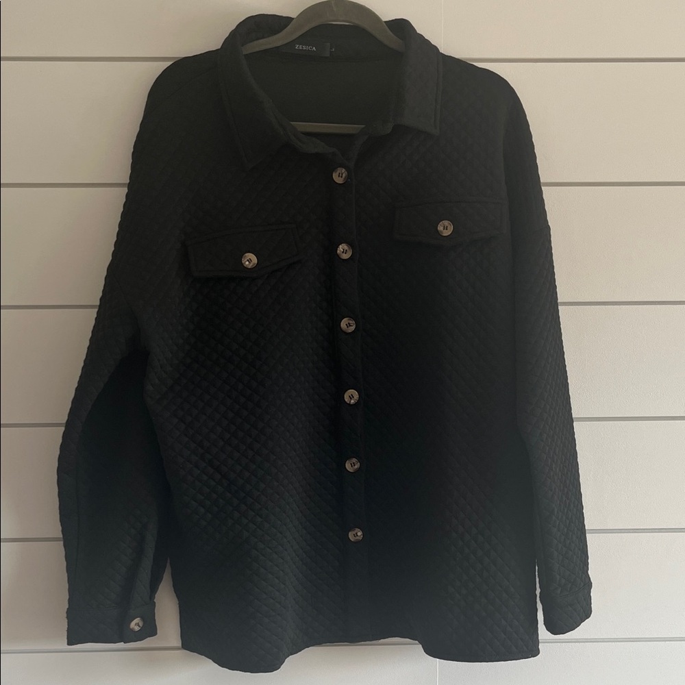 Zesica Black Quilted Shacket